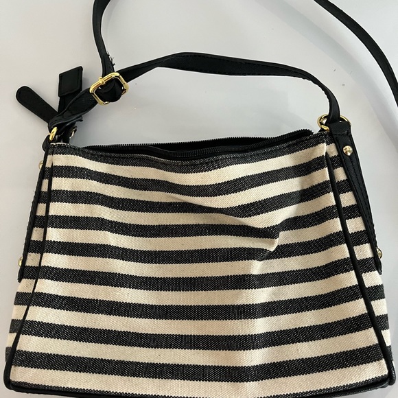 Tommy Hilfiger Purse - Picture 2 of 5